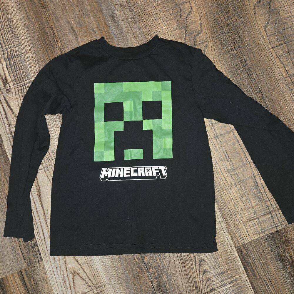 Minecraft Boys Creeper Head Graphic Long Sleeve T-Shirt: Size Youth XS, Mojang